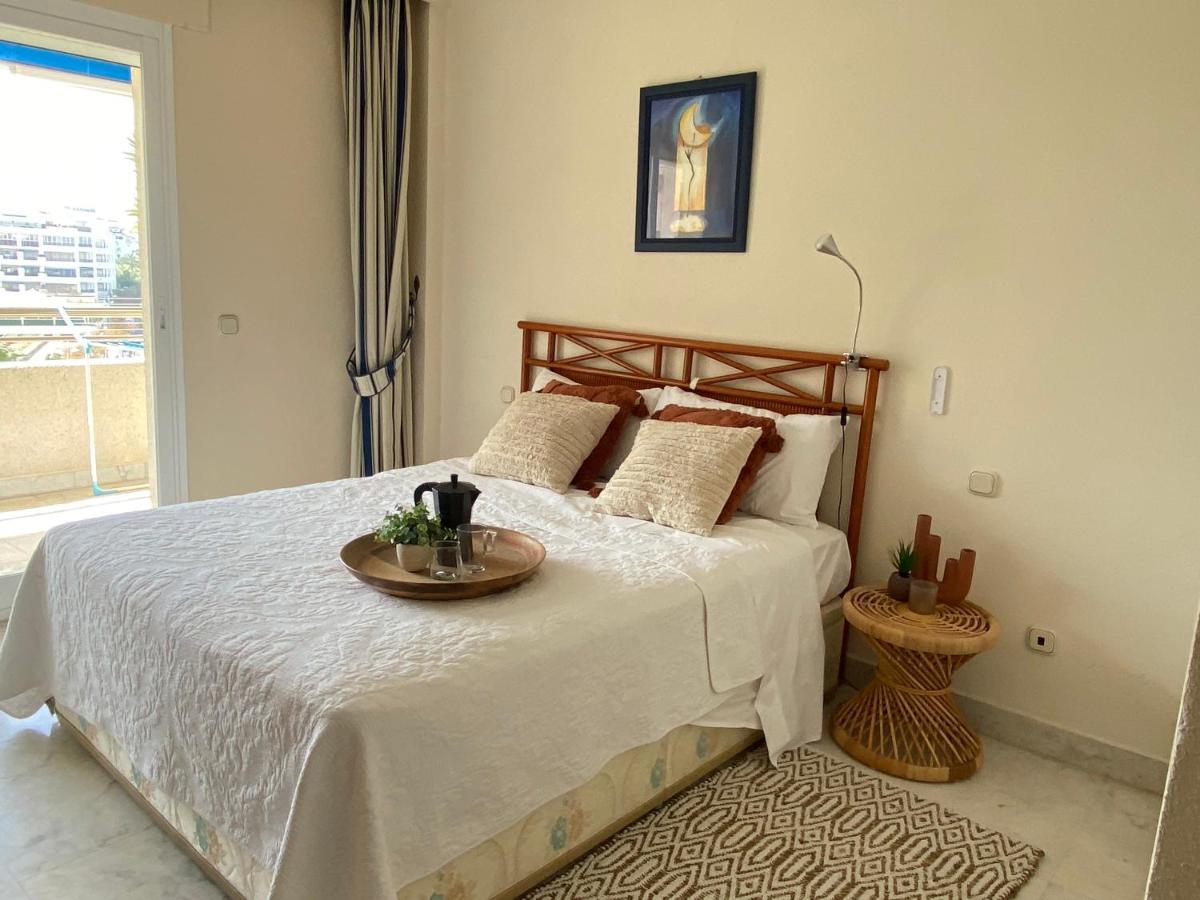 מארבלה Exclusive Puerto Banus Beach Apartment Free Parking Wifi & Swimming Pool מראה חיצוני תמונה